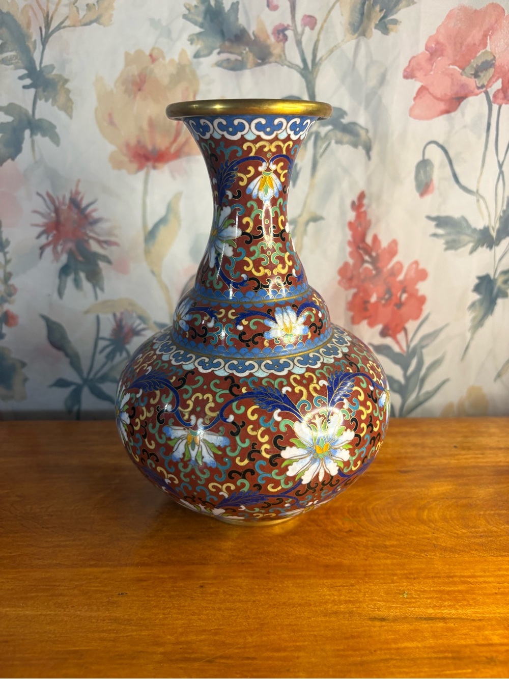 VintageChinese cloisonné enamel vase